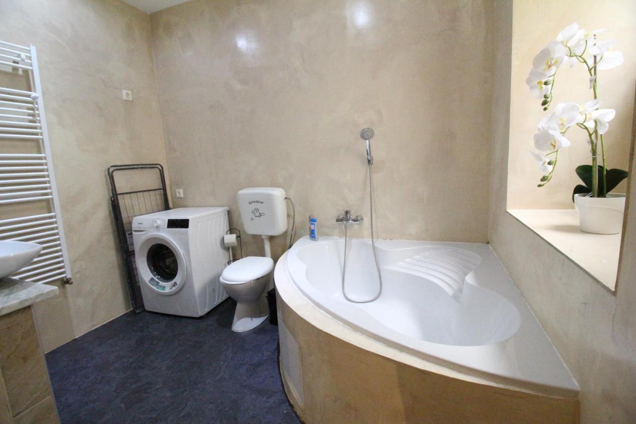 Family Quad Room Rf เวียนนา ภายนอก รูปภาพ